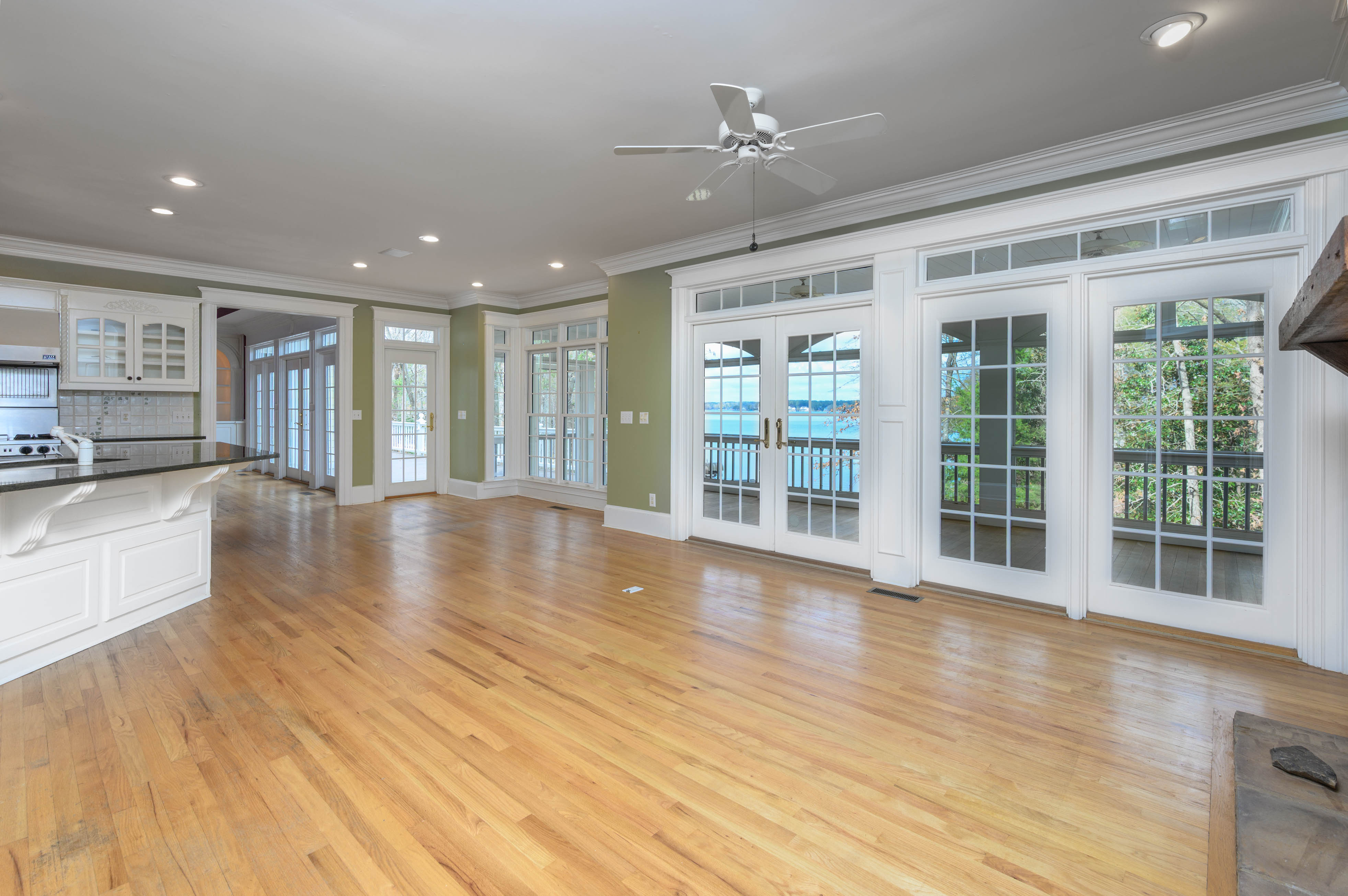 273 Reynolds Drive image 19